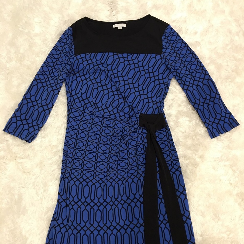 Dress - Picture 2 of 4